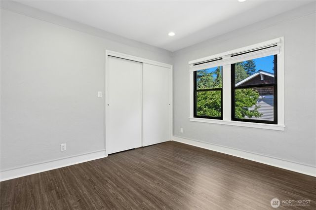 8538 Ashworth Avenue N, Seattle, WA 98103