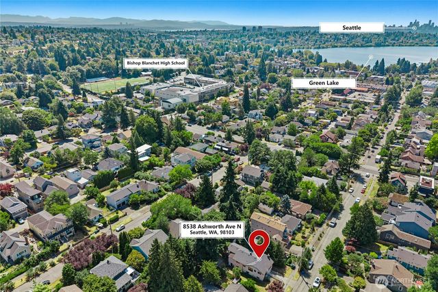 8538 Ashworth Avenue N, Seattle, WA 98103