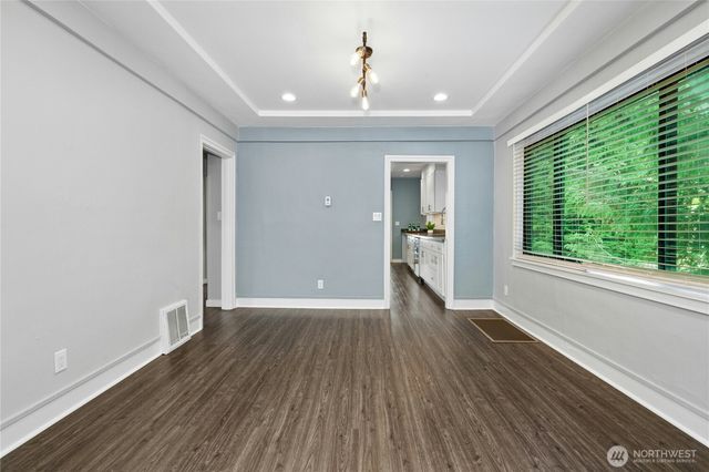 8538 Ashworth Avenue N, Seattle, WA 98103