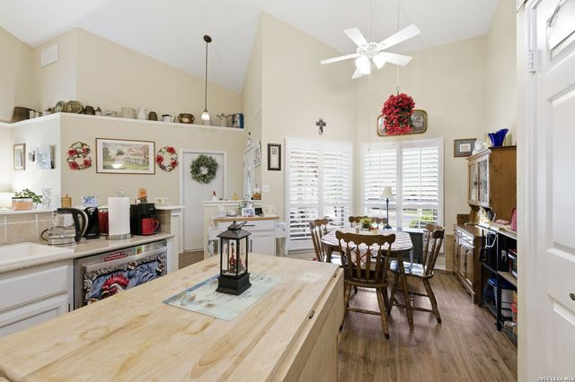 3817 HUNTERS GLN, Schertz, TX 78108