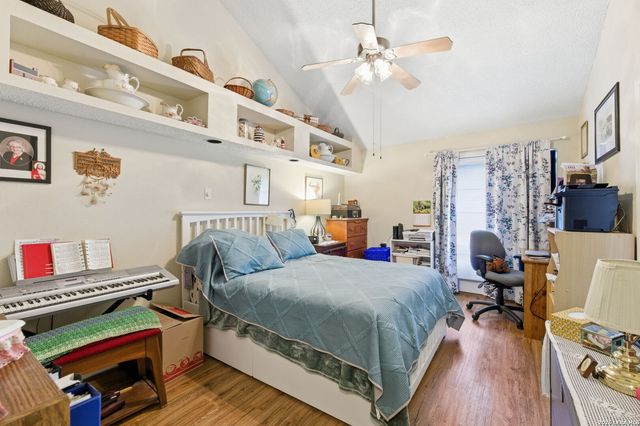 3817 HUNTERS GLN, Schertz, TX 78108