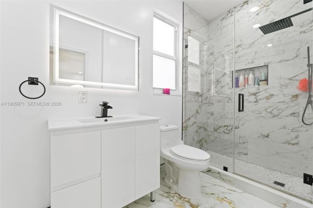 2328 NE 37th Ter, Homestead, FL 33033