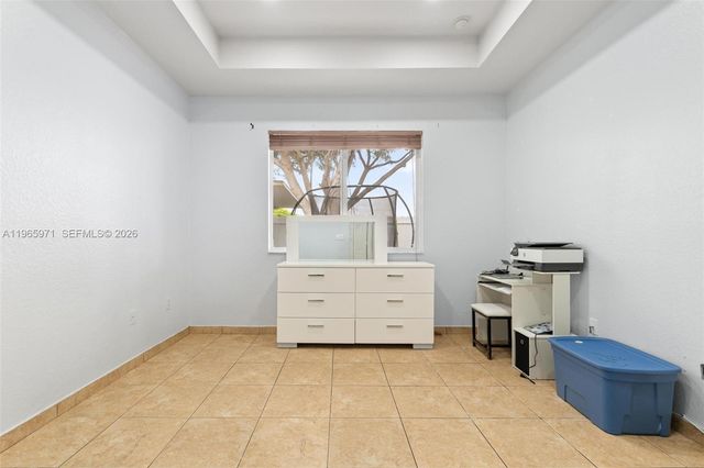 2328 NE 37th Ter, Homestead, FL 33033