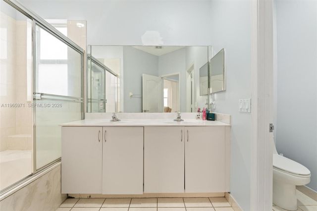 2328 NE 37th Ter, Homestead, FL 33033