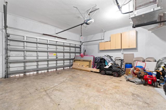 2328 NE 37th Ter, Homestead, FL 33033