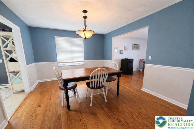 1060 Arbor Lane, Slatington Boro, PA 18080