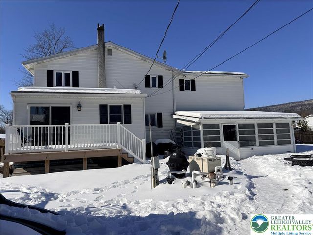 1060 Arbor Lane, Slatington Boro, PA 18080