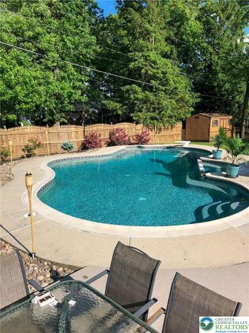 1060 Arbor Lane, Slatington Boro, PA 18080