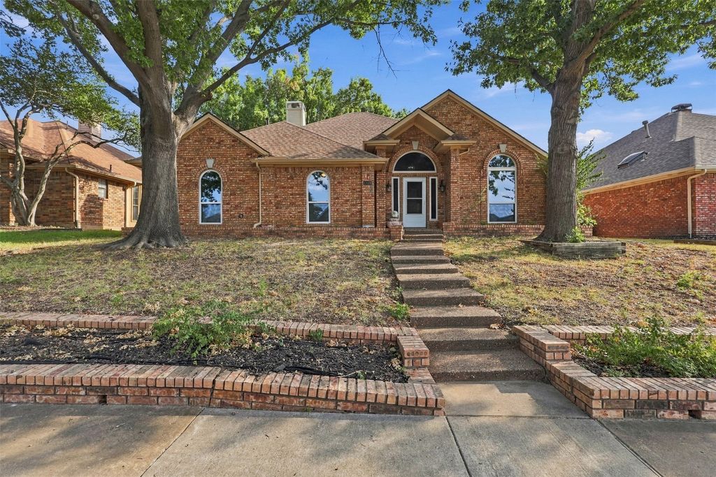 1316 Royal Palm Lane, Carrollton, TX 75007 — photo 2