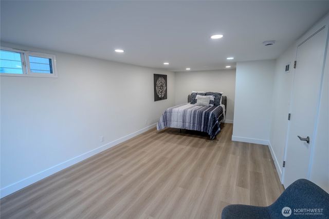 7716 S Mission Drive, Seattle, WA 98178