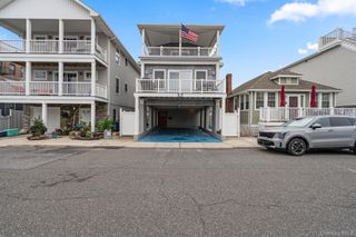 46 Wyoming Avenue, Long Beach, NY 11561