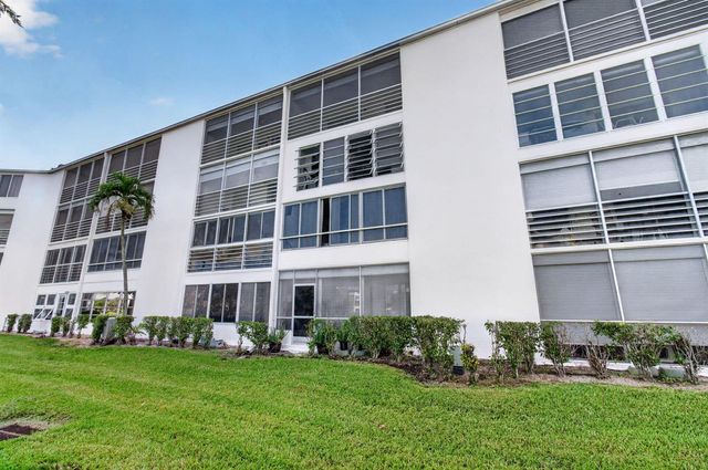 4028 Hythe B, Boca Raton, FL 33434