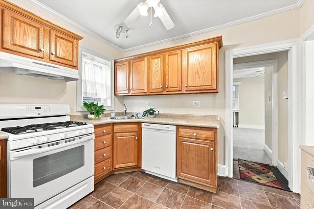 119 ENGLEWOOD RD, Upper Darby, PA 19082