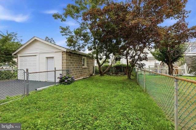 119 ENGLEWOOD RD, Upper Darby, PA 19082