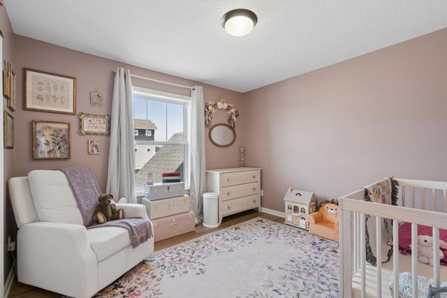 6615 Bluestem Way, Excelsior, MN 55331