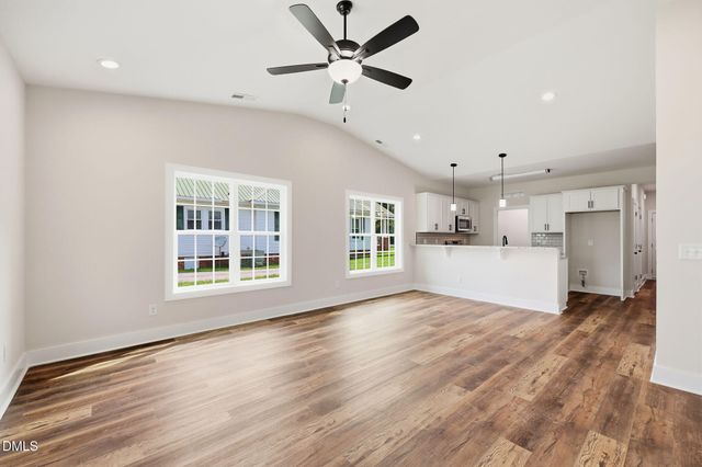 306 S Washington Avenue, Dunn, NC 28334