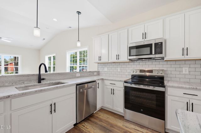 306 S Washington Avenue, Dunn, NC 28334