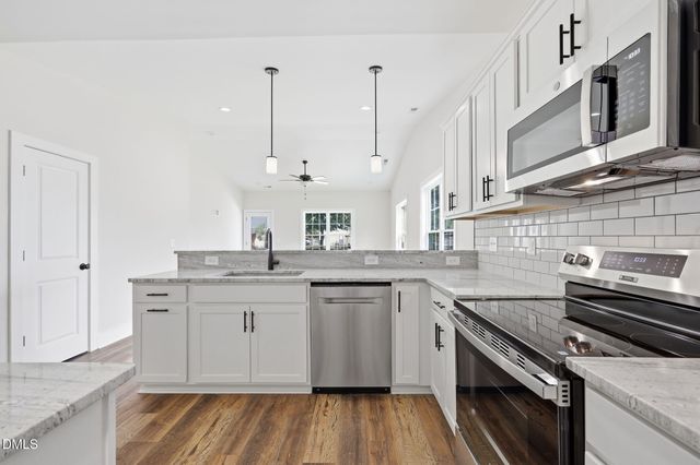 306 S Washington Avenue, Dunn, NC 28334