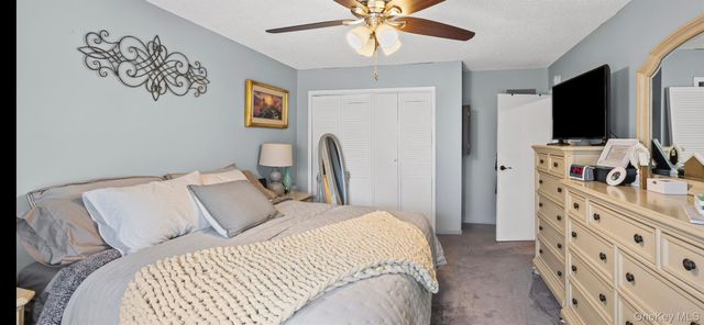 231 Springmeadow Drive D, Holbrook, NY 11741