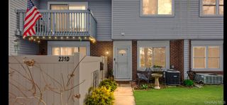 231 Springmeadow Drive D, Holbrook, NY 11741