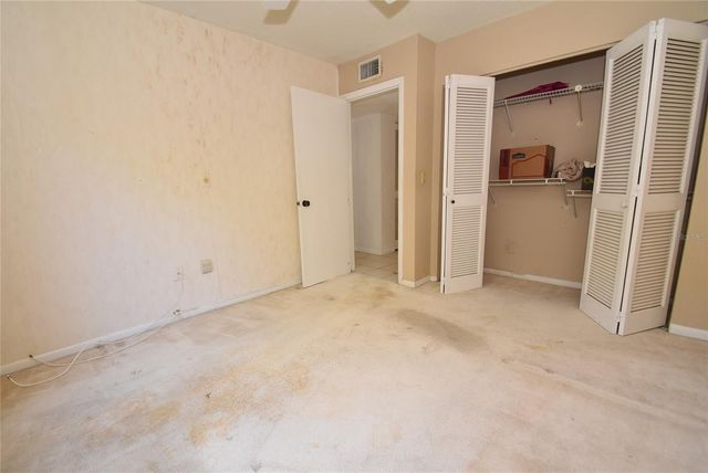 1518 PELICAN POINT DRIVE BA156, Sarasota, FL 34231