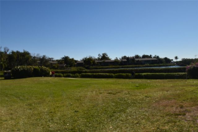 1518 PELICAN POINT DRIVE BA156, Sarasota, FL 34231