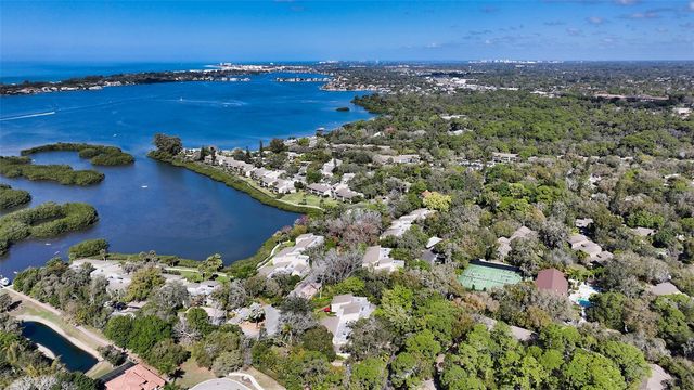1518 PELICAN POINT DRIVE BA156, Sarasota, FL 34231