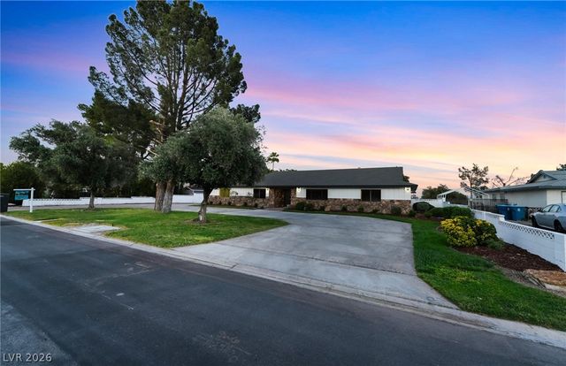 5574 South Mojave Road, Las Vegas, NV 89120