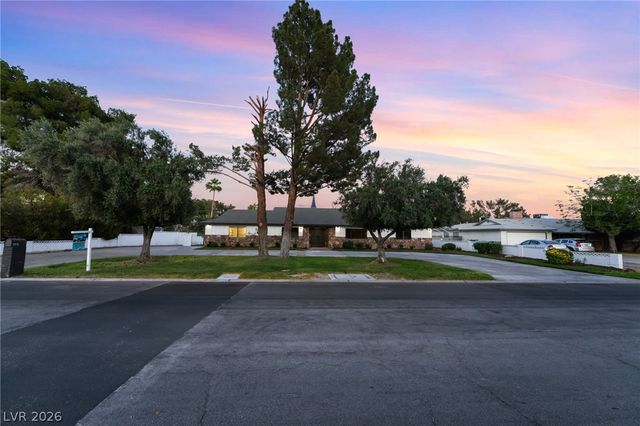 5574 South Mojave Road, Las Vegas, NV 89120