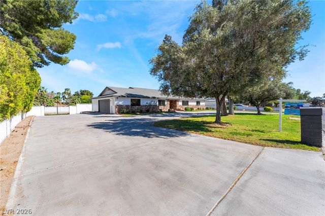 5574 South Mojave Road, Las Vegas, NV 89120