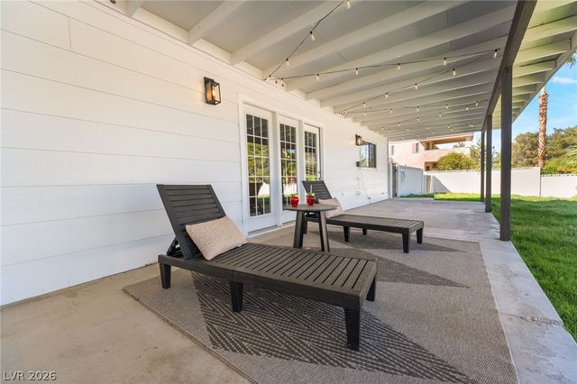5574 South Mojave Road, Las Vegas, NV 89120