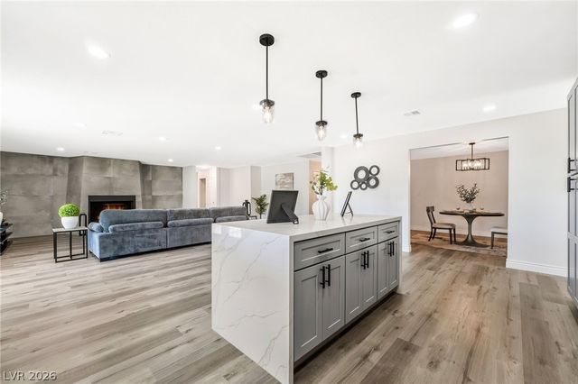 5574 South Mojave Road, Las Vegas, NV 89120