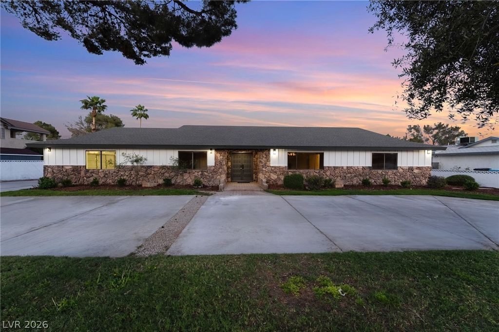 5574 South Mojave Road, Las Vegas, NV 89120