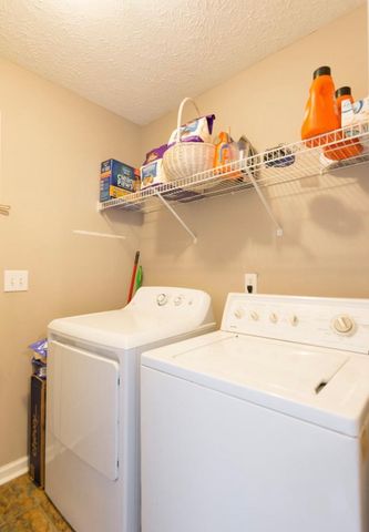 1175 Gardendale Dr, Murfreesboro, TN 37130