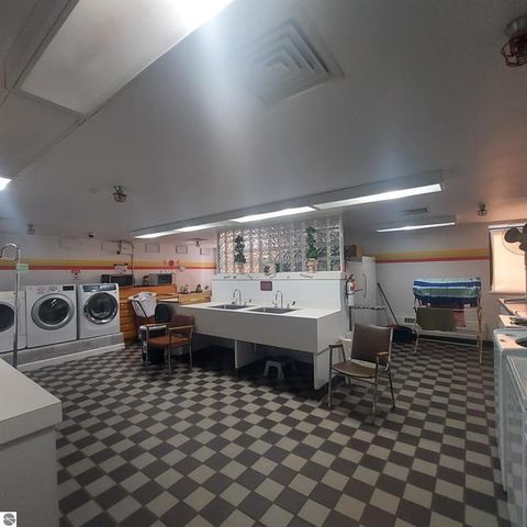 5951 N Skeel Avenue, Oscoda Twp, MI 48750