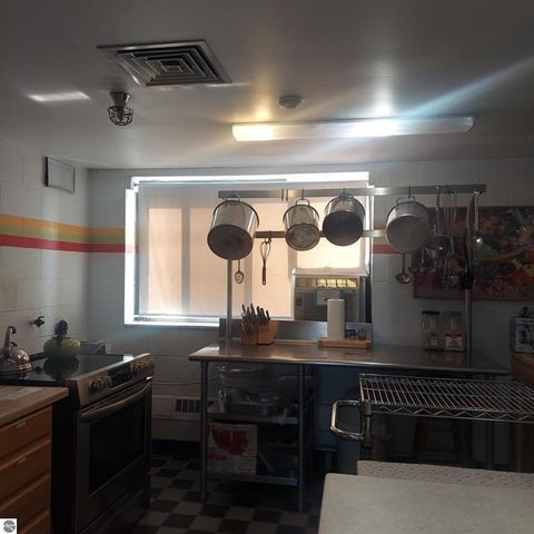 5951 N Skeel Avenue, Oscoda Twp, MI 48750