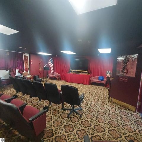 5951 N Skeel Avenue, Oscoda Twp, MI 48750