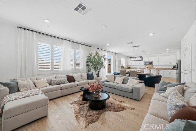 30994 Douglas Crest, Menifee, CA 92584