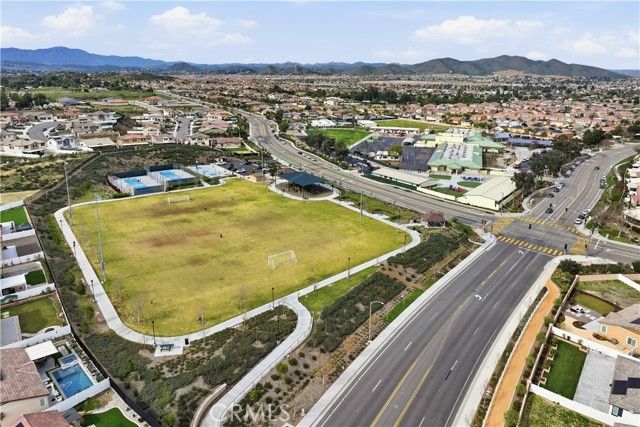 30994 Douglas Crest, Menifee, CA 92584