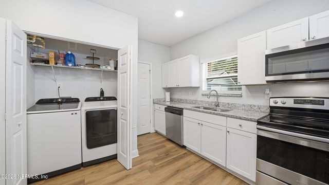 2069 W 14TH Street, Jacksonville, FL 32209