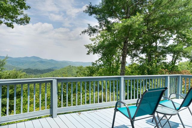 330 Ravens Gap Road, Murphy, NC 28906