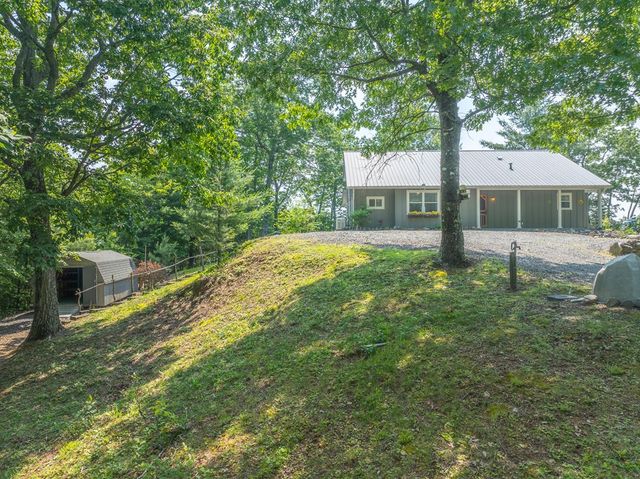 330 Ravens Gap Road, Murphy, NC 28906