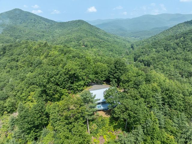 330 Ravens Gap Road, Murphy, NC 28906