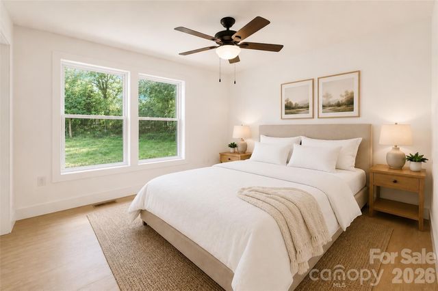 2204 Rozzelles Ferry Road, Charlotte, NC 28208