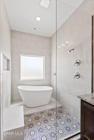 102 Vista Cristo Way, Sunland Park, NM 88008