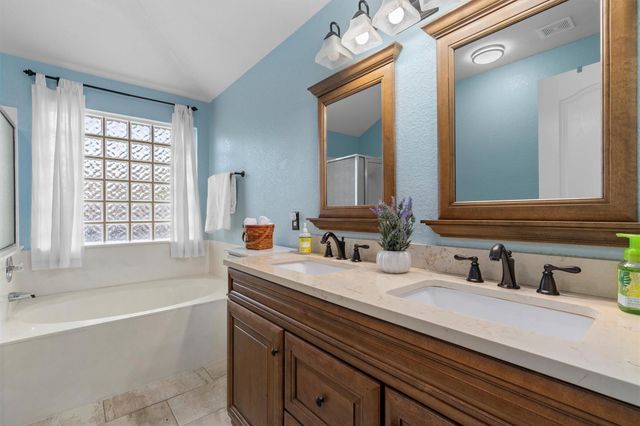 1606 CHURCHILL CV, Cedar Park, TX 78613