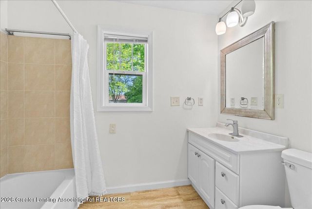 427 Center Street, Mason, MI 48854