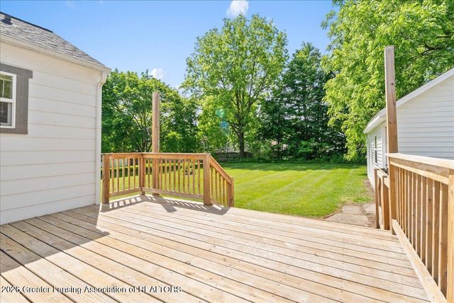 427 Center Street, Mason, MI 48854