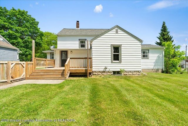 427 Center Street, Mason, MI 48854