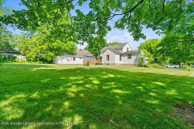 427 Center Street, Mason, MI 48854